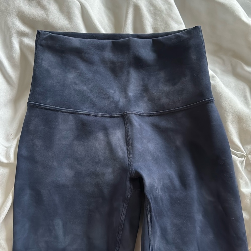 Lululemon High-Rise Wunder Leggings